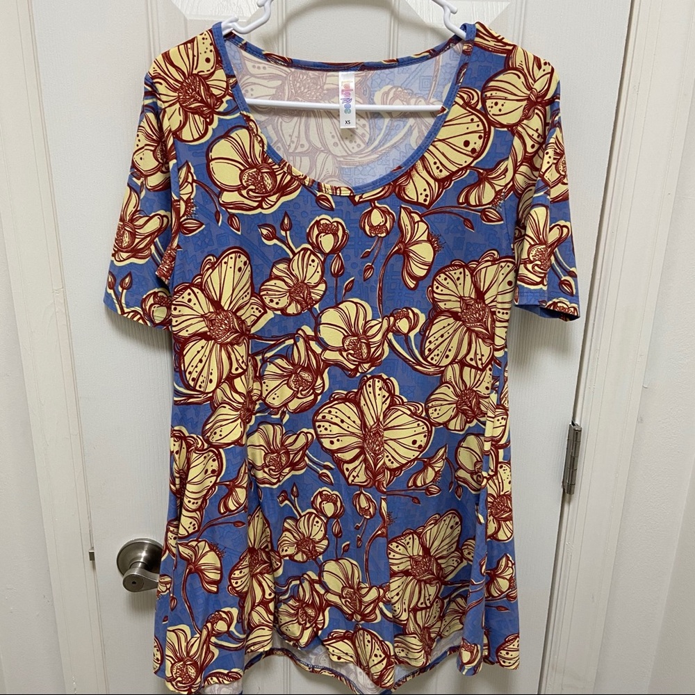 Lularoe Orchid Shirt